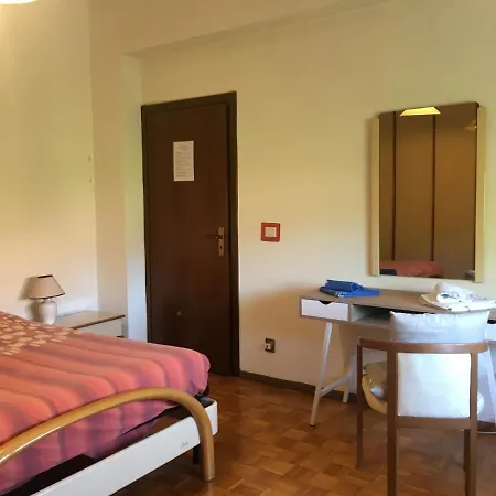 Ferranti Tra Caserma E Stazione * 폴리뇨