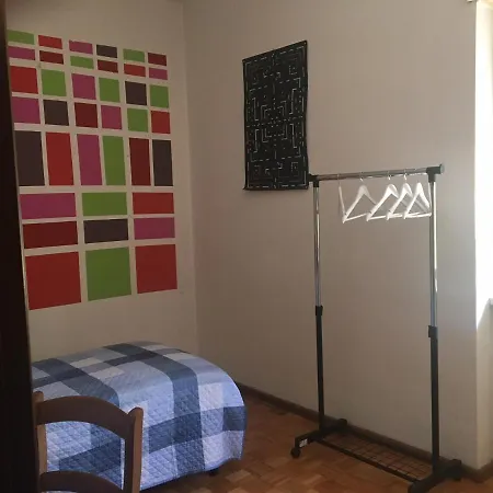 Pensión Ferranti Tra Caserma E Stazione