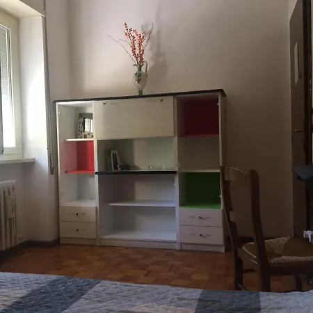 Ferranti Tra Caserma E Stazione Pensión *