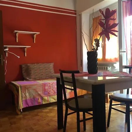 Ferranti Tra Caserma E Stazione *