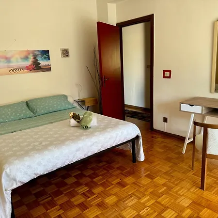 Ferranti Tra Caserma E Stazione Pensión *