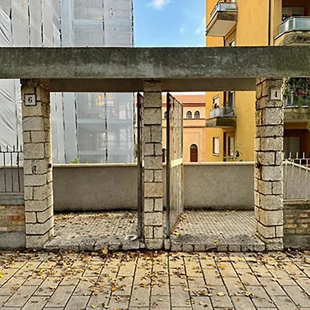 Ferranti Tra Caserma E Stazione * 福利尼奥