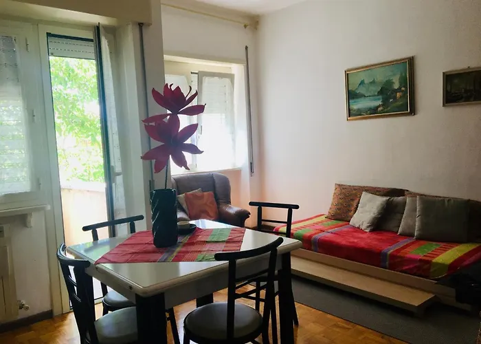 게스트하우스 Ferranti Tra Caserma E Stazione *