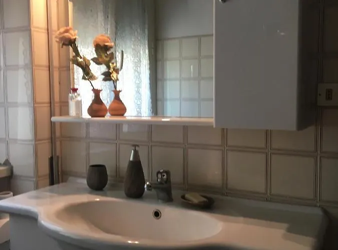 Affittacamere Ferranti Di Fronte Al Centro Di Selezione *