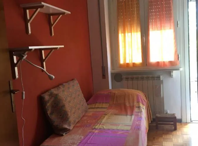 Affittacamere Ferranti Di Fronte Al Centro Di Selezione *